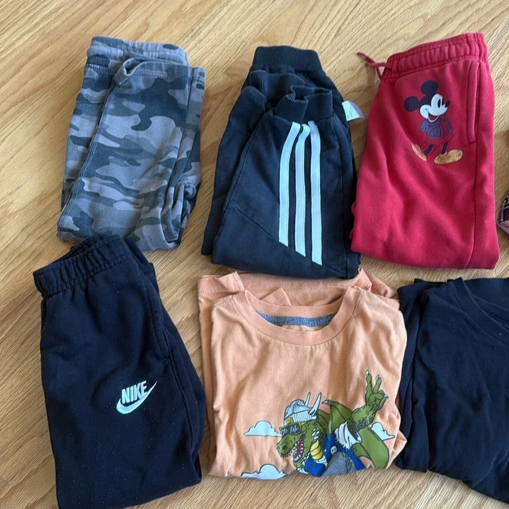 Bundle of 9 kids clothes - Picture 2 of 8